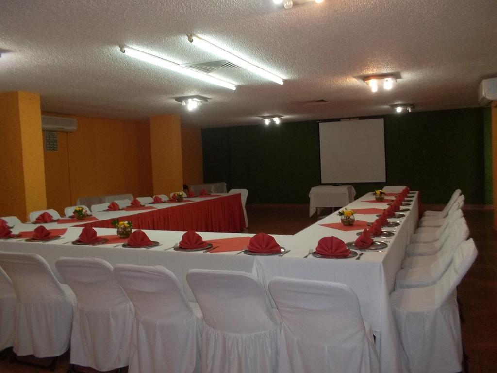 Hotel De Cuautla Cuautla  Екстер'єр фото